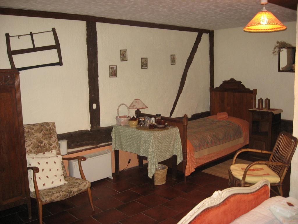 Bed and Breakfast La Boursaie Livarot-Pays-d'Auge Номер фото