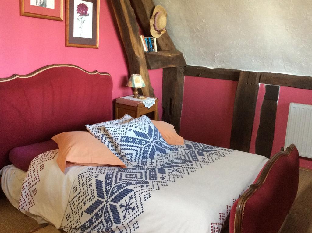 Bed and Breakfast La Boursaie Livarot-Pays-d'Auge Экстерьер фото